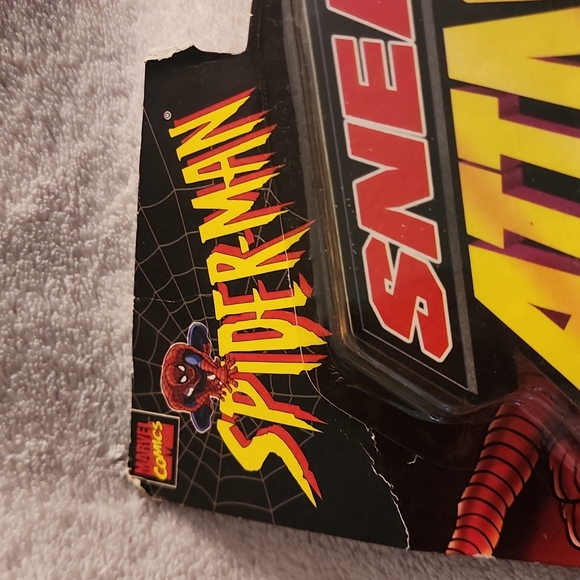 Collectable Spider-Man Flip 'N Trap - Picture 5 of 8